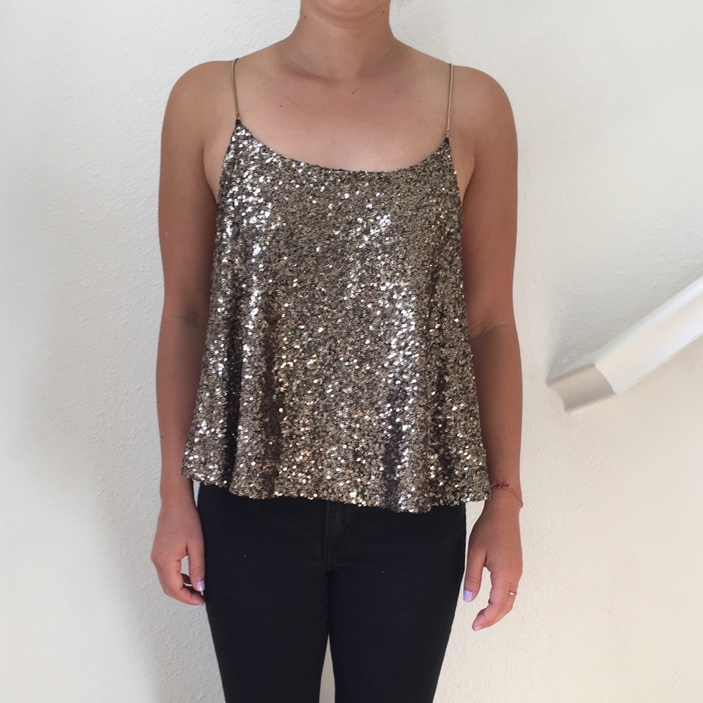 Gold Sequin Top!